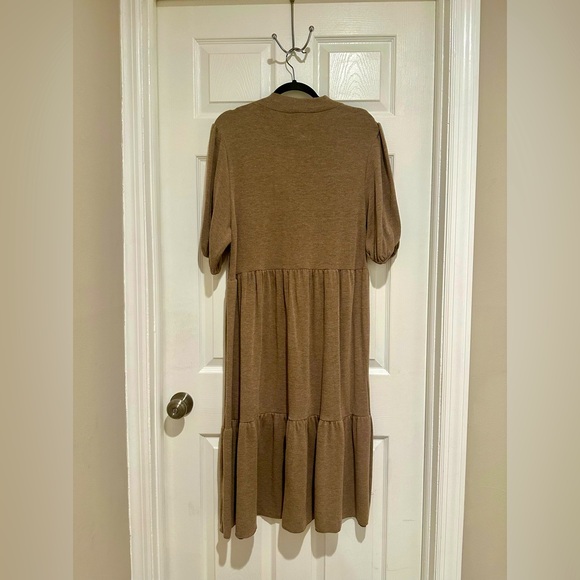 Short sleeve sweater dress - Picture 2 of 11